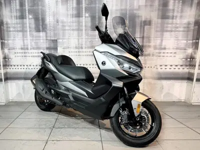 Voge Sfida SR4 MAX (2024 - 26) usata