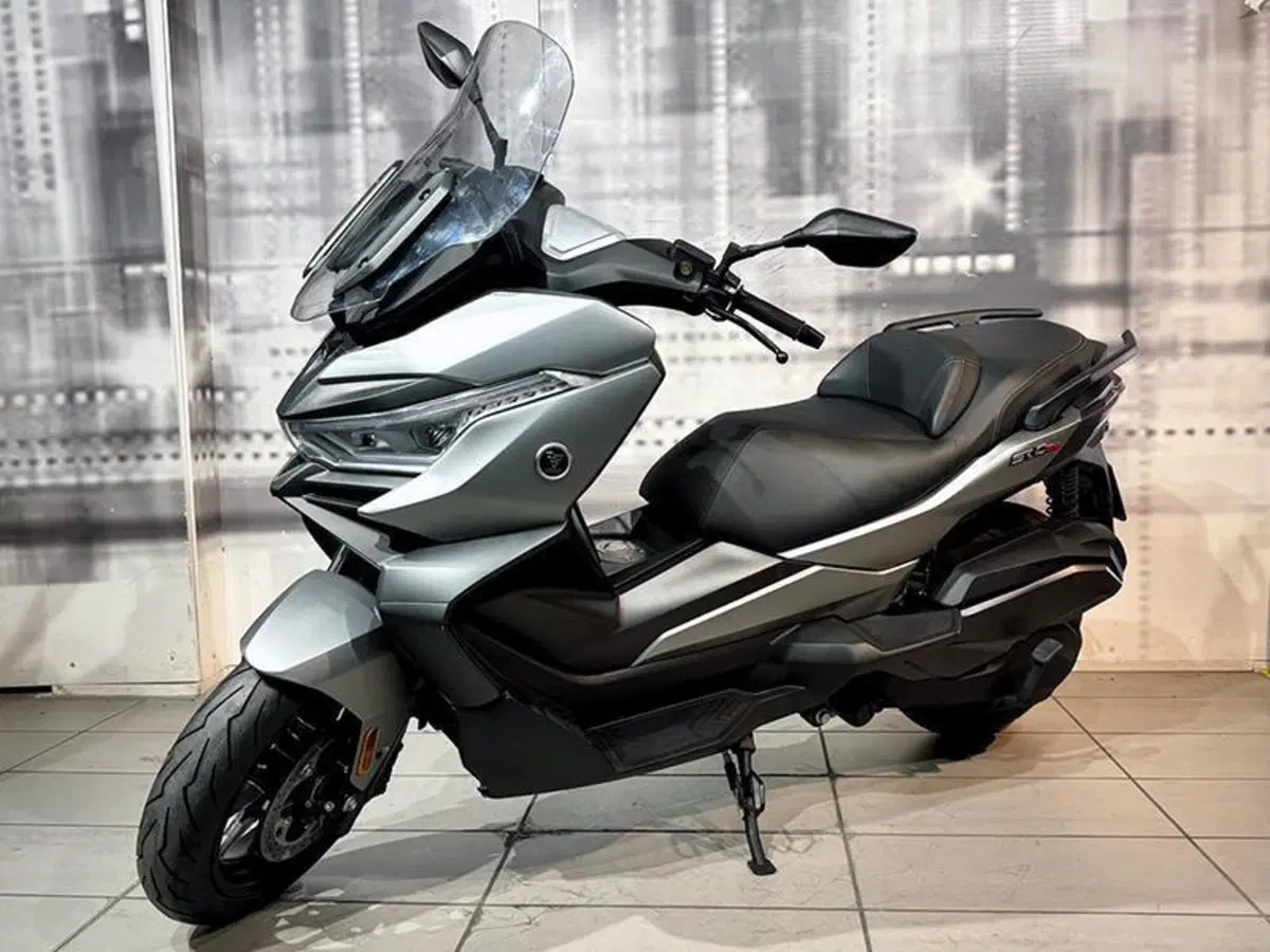 Voge Sfida SR4 MAX (2024 - 26) (4)