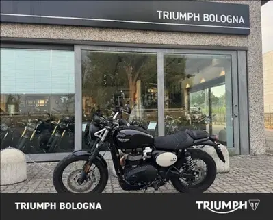 Triumph Scrambler 900 (2023 - 25) usata