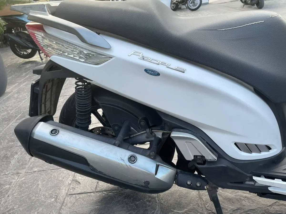 Kymco People 300i GT (2010 - 17) (2)