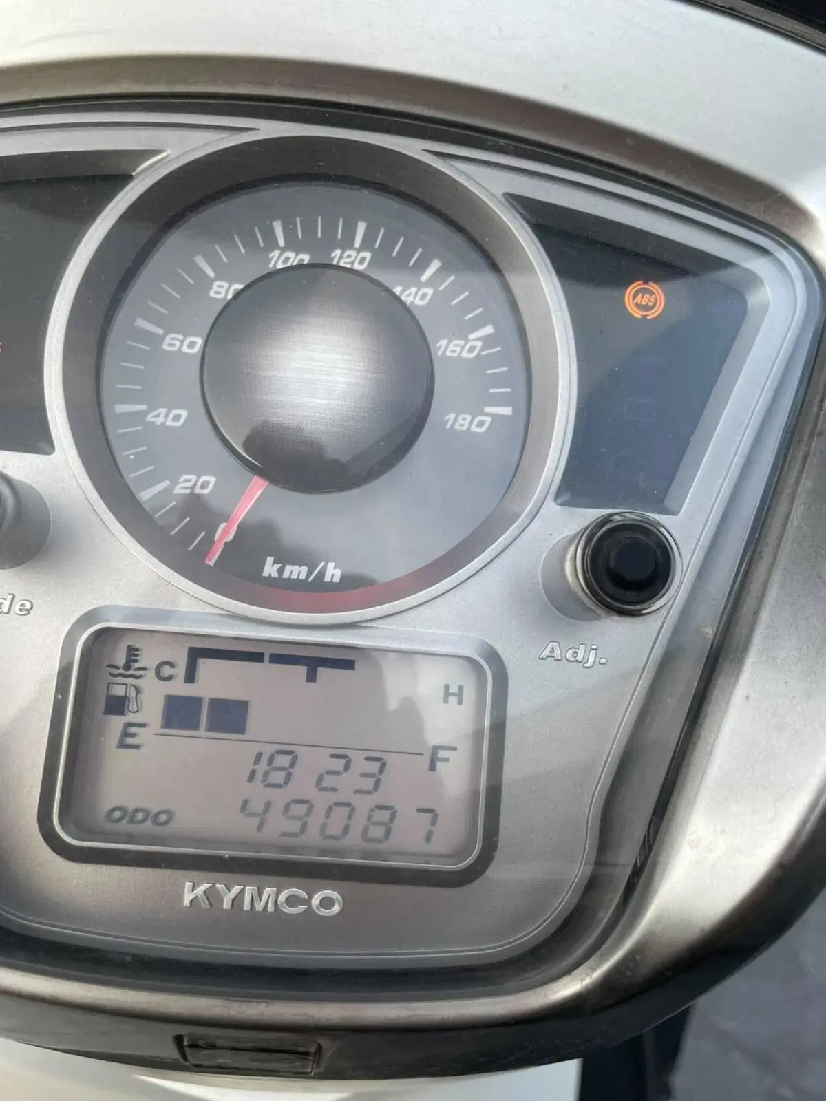 Kymco People 300i GT (2010 - 17) (6)