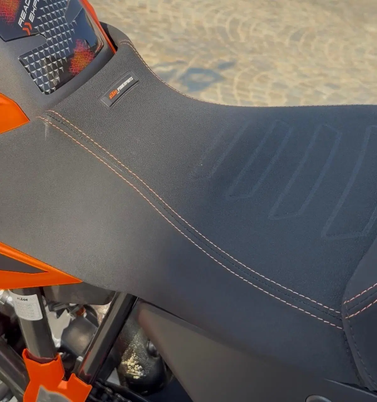 KTM 1390 Super Adventure S (2026) (4)