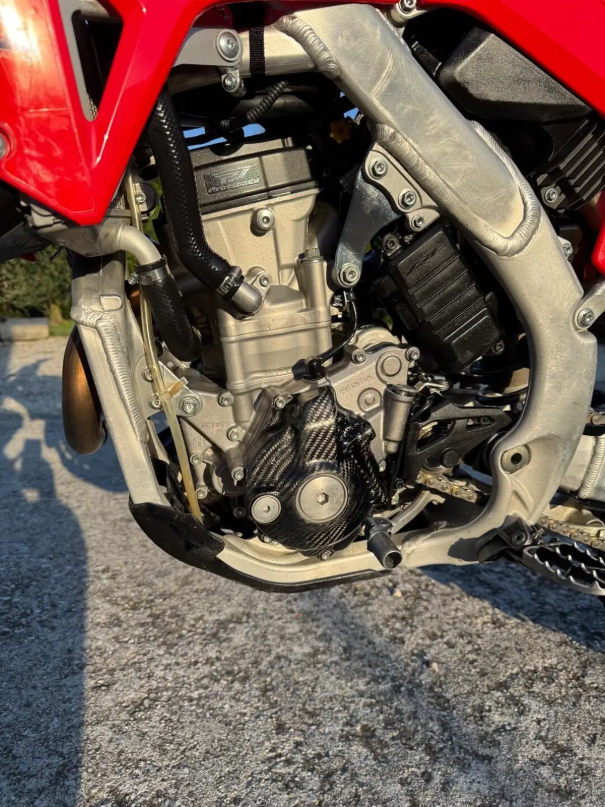 Honda CRF 250R (2024) (2)