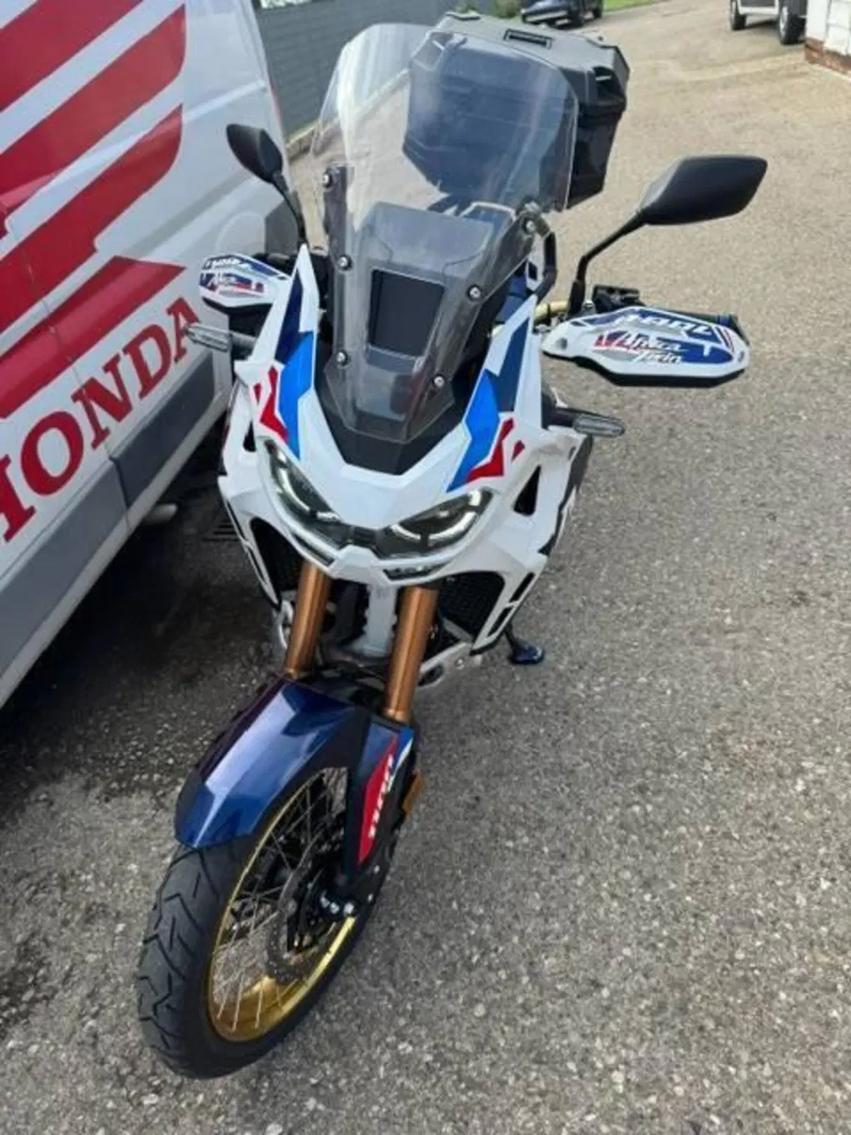 Honda Africa Twin CRF 1100L Adventure Sports DCT (2024 - 26) (3)