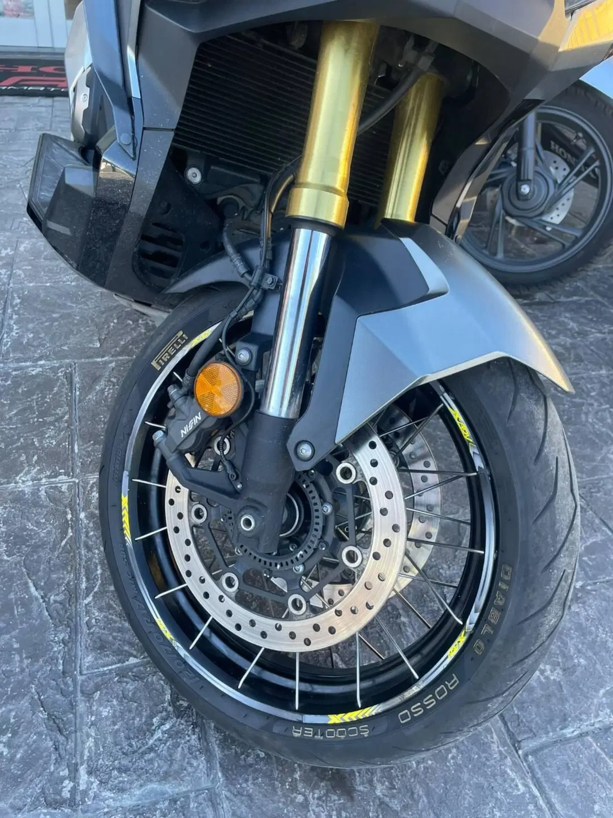 Honda X-ADV 750 DCT (2021 - 24) (5)