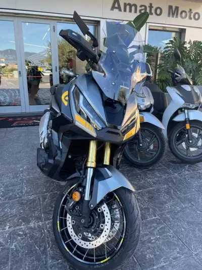 Honda X-ADV 750 DCT (2021 - 24) usata