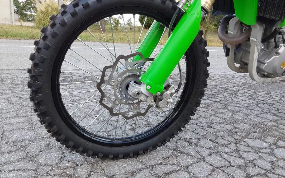 Kawasaki KX250 (2025) (4)