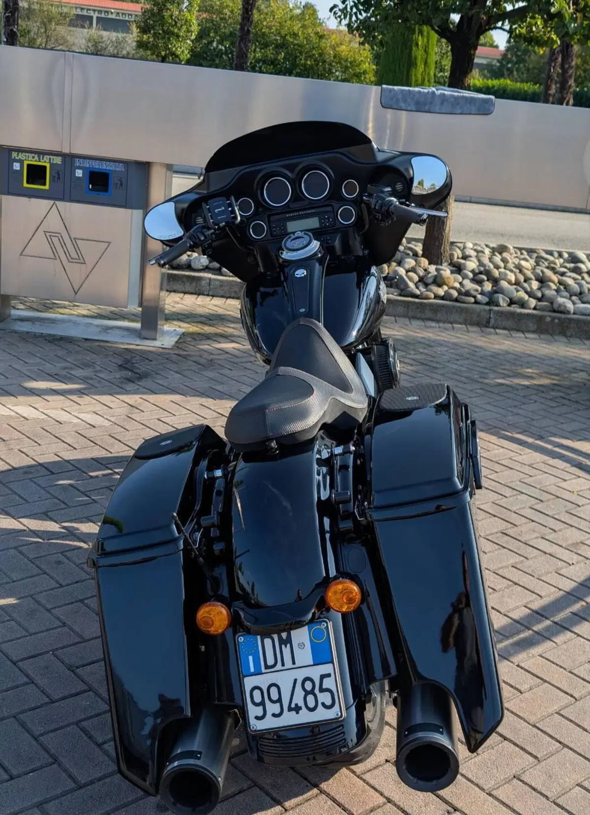 Harley-Davidson 1584 Street Glide (2008 - 10) - FLHX (3)