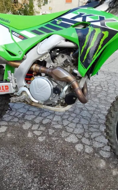 Kawasaki KX450 (2024) usata