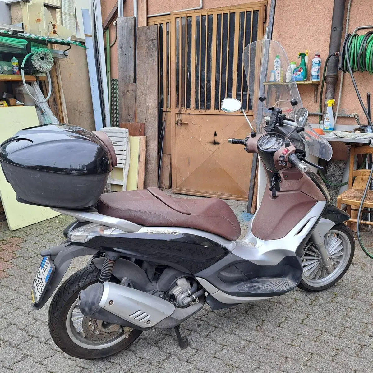 Piaggio Beverly 300 i.e. (2010 - 16) (2)