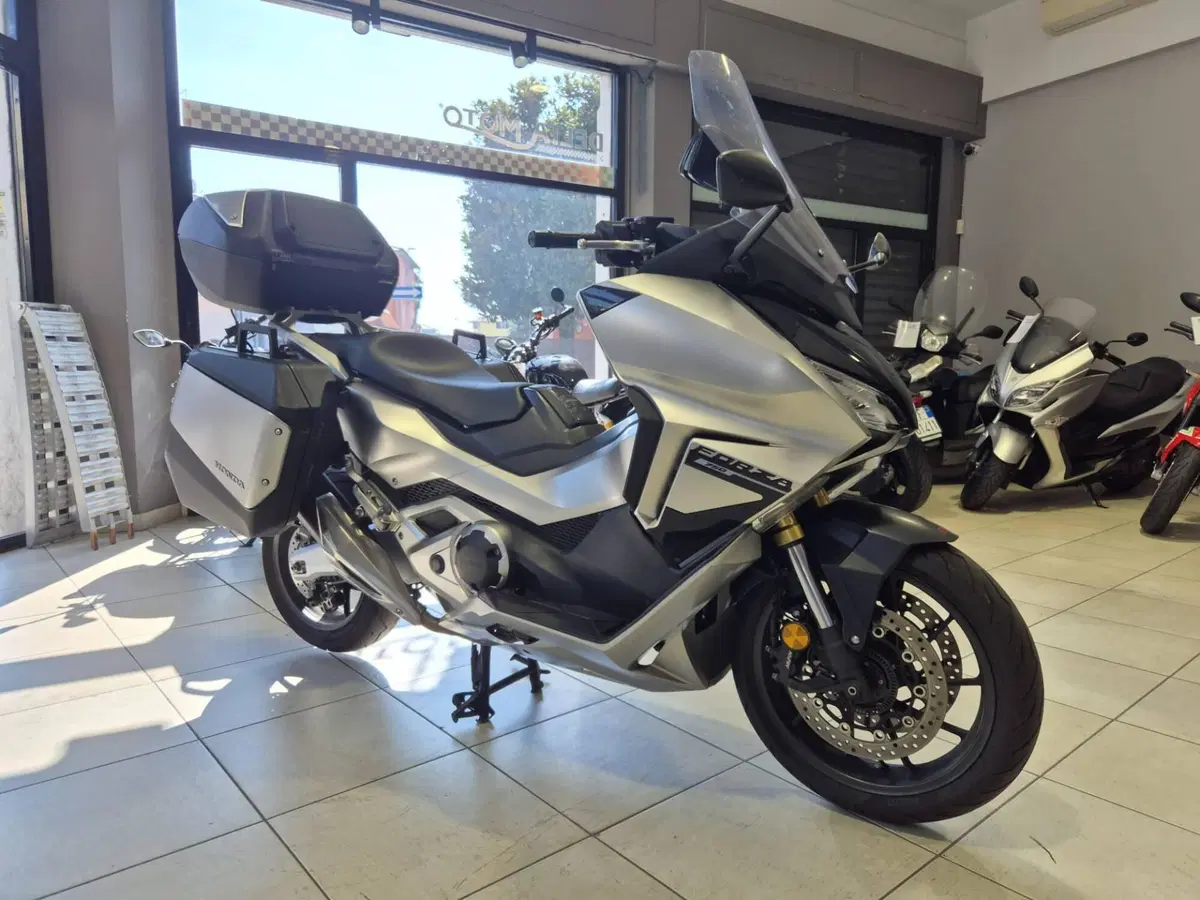 Honda Forza 750 DCT Travel (2021 - 24) (2)