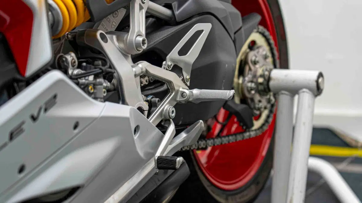 Ducati Panigale V2 (2021 - 24) (15)