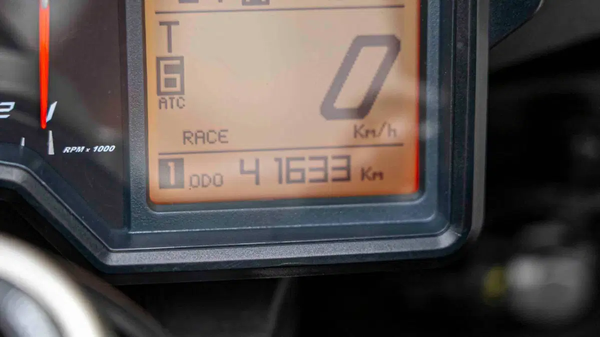 Aprilia RSV4 RR APRC ABS (2011 - 15) (20)