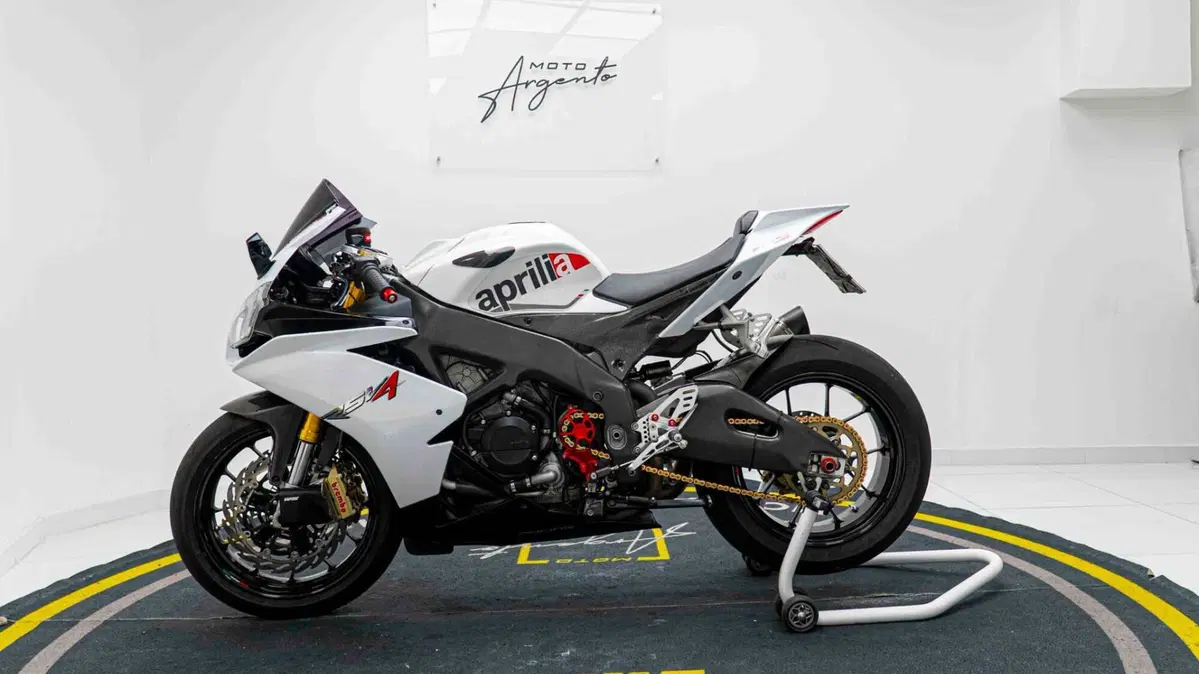 Aprilia RSV4 RR APRC ABS (2011 - 15) (11)
