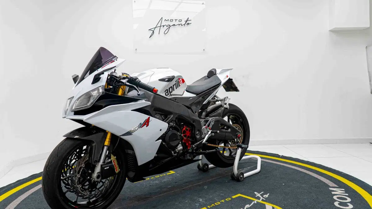 Aprilia RSV4 RR APRC ABS (2011 - 15) (12)