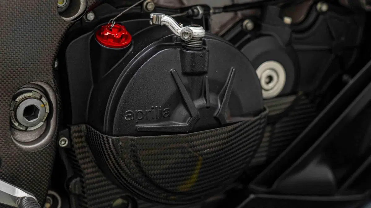 Aprilia RSV4 RR APRC ABS (2011 - 15) (16)