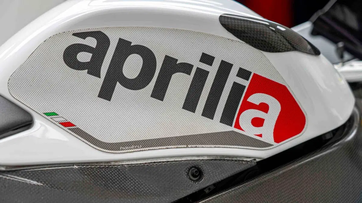 Aprilia RSV4 RR APRC ABS (2011 - 15) (17)