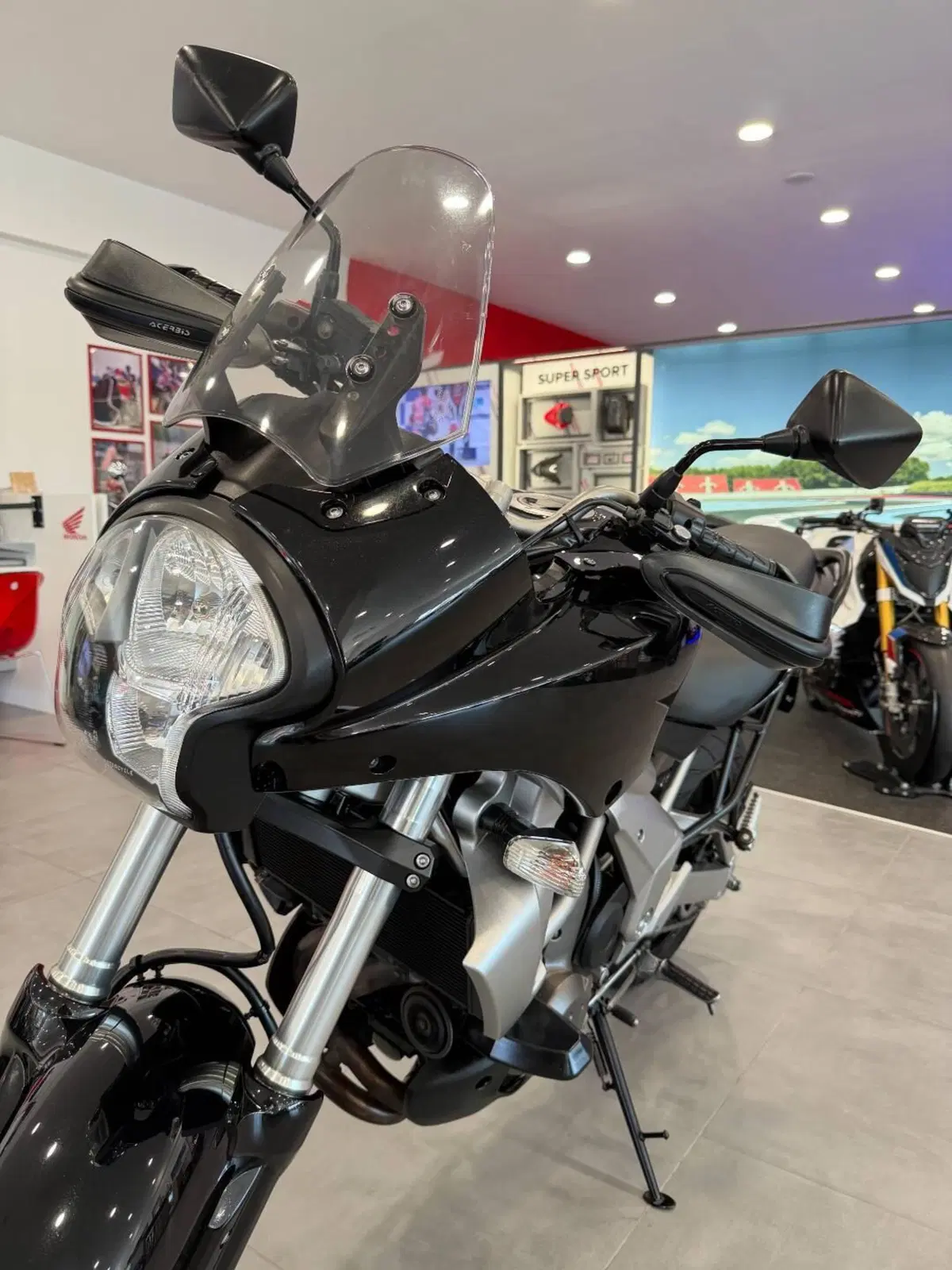 Kawasaki Versys 650 (2006 - 09) (2)