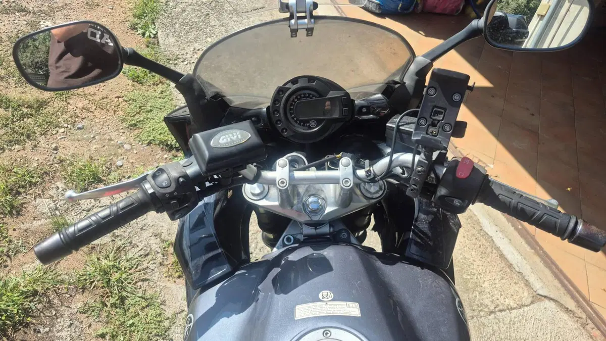 Yamaha FZ6 Fazer (2004 - 07) (2)