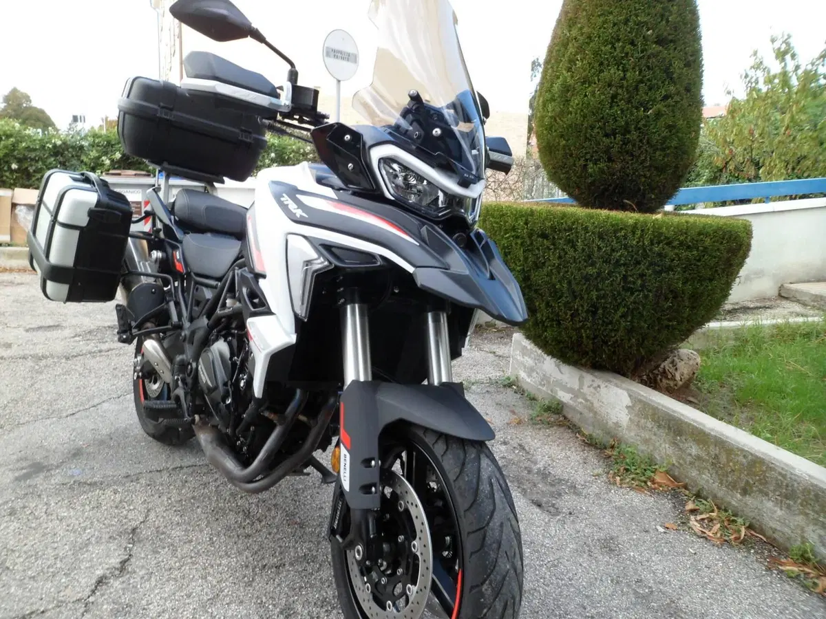 Benelli TRK 702 (2023 - 25) (2)