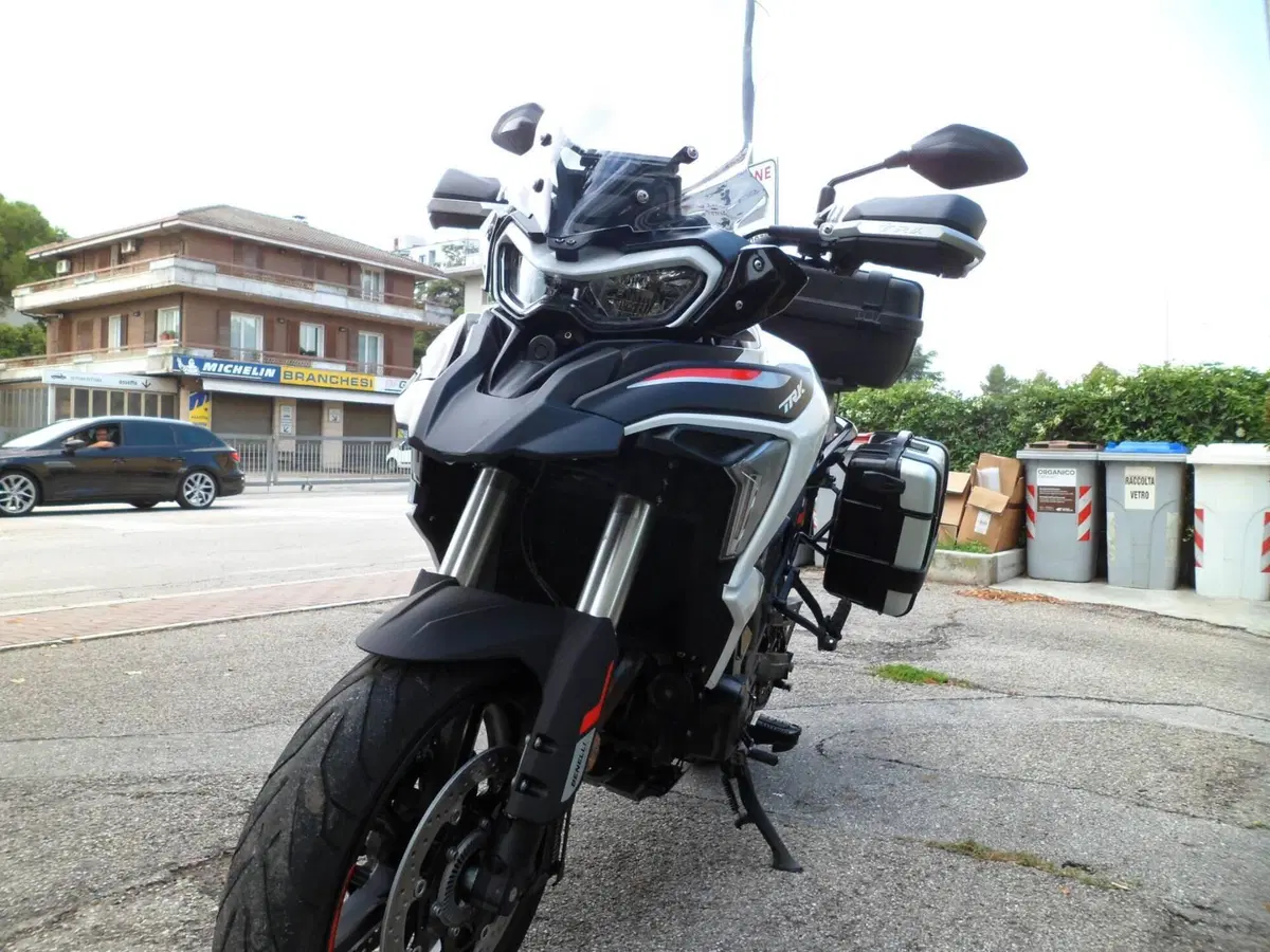Benelli TRK 702 (2023 - 25) (3)