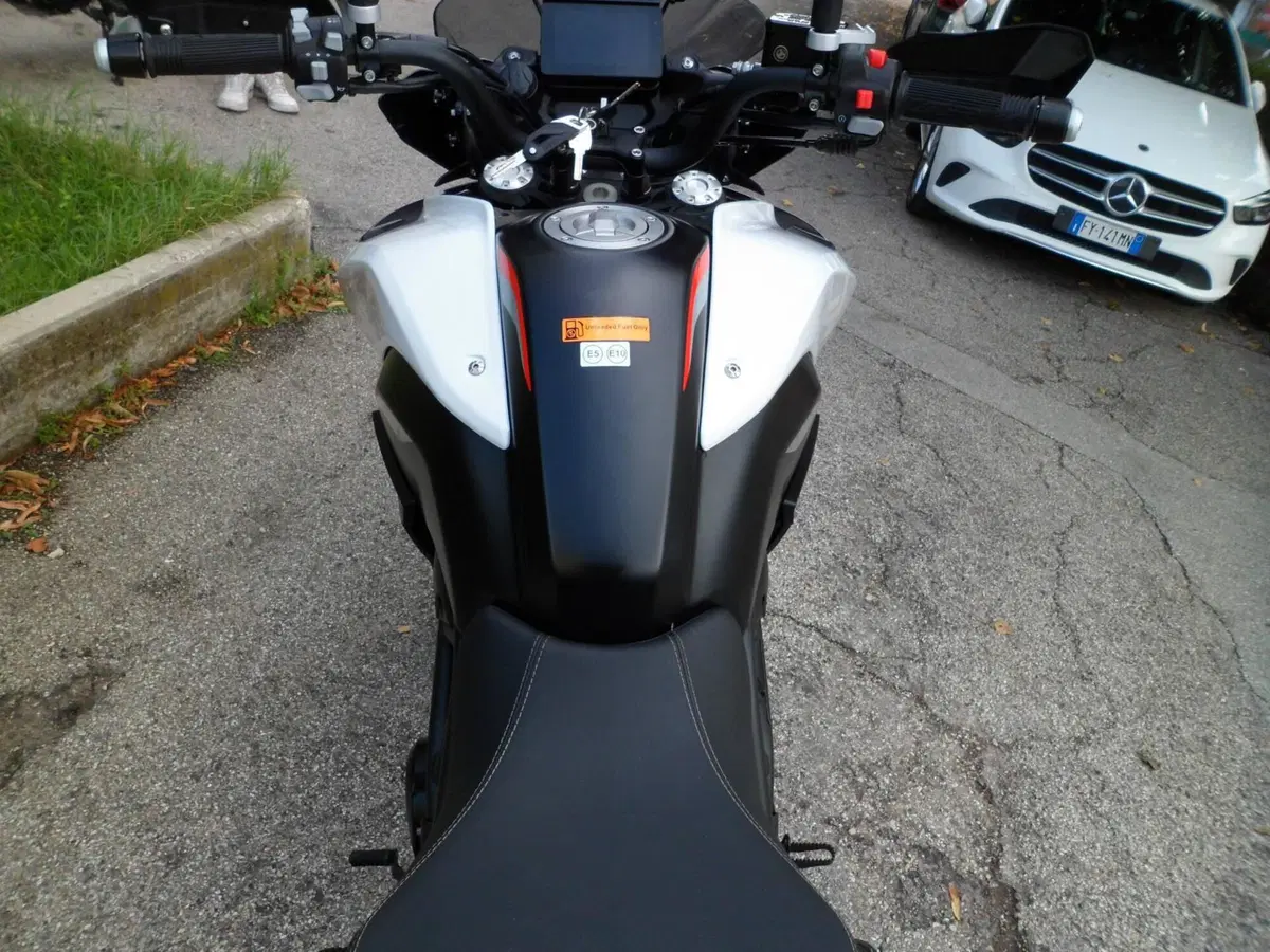 Benelli TRK 702 (2023 - 25) (7)