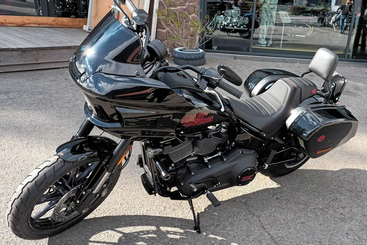 Harley-Davidson Low Rider ST (2025 - 26)