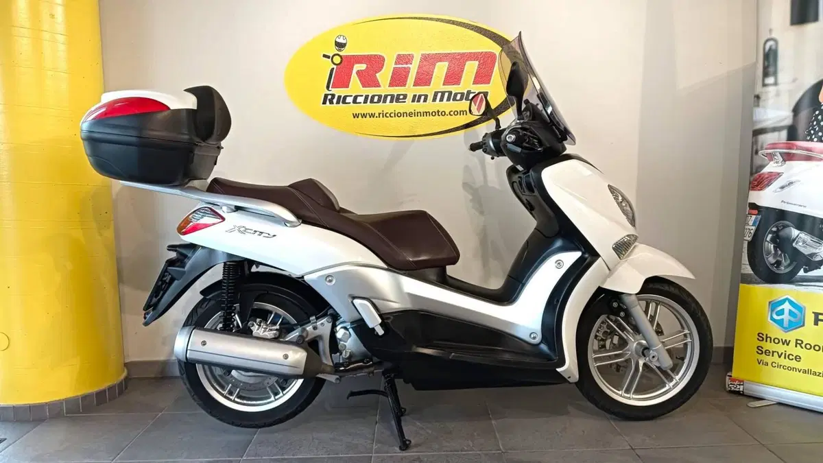Yamaha X-City 250 (2006 - 16) (2)