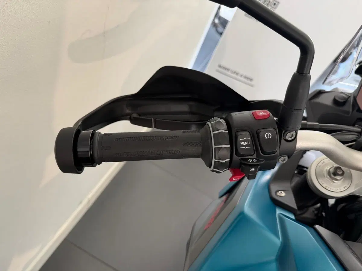 Bmw F 900 GS (2024 - 26) (4)