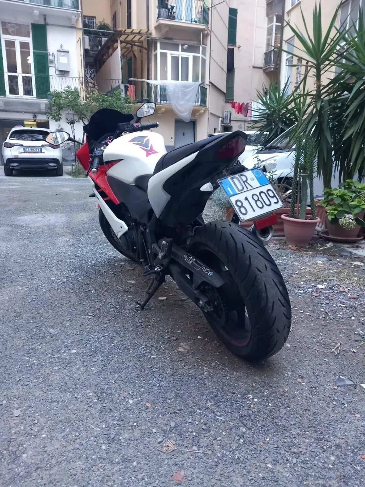 Honda CBR 600 F (2011 - 13) (3)