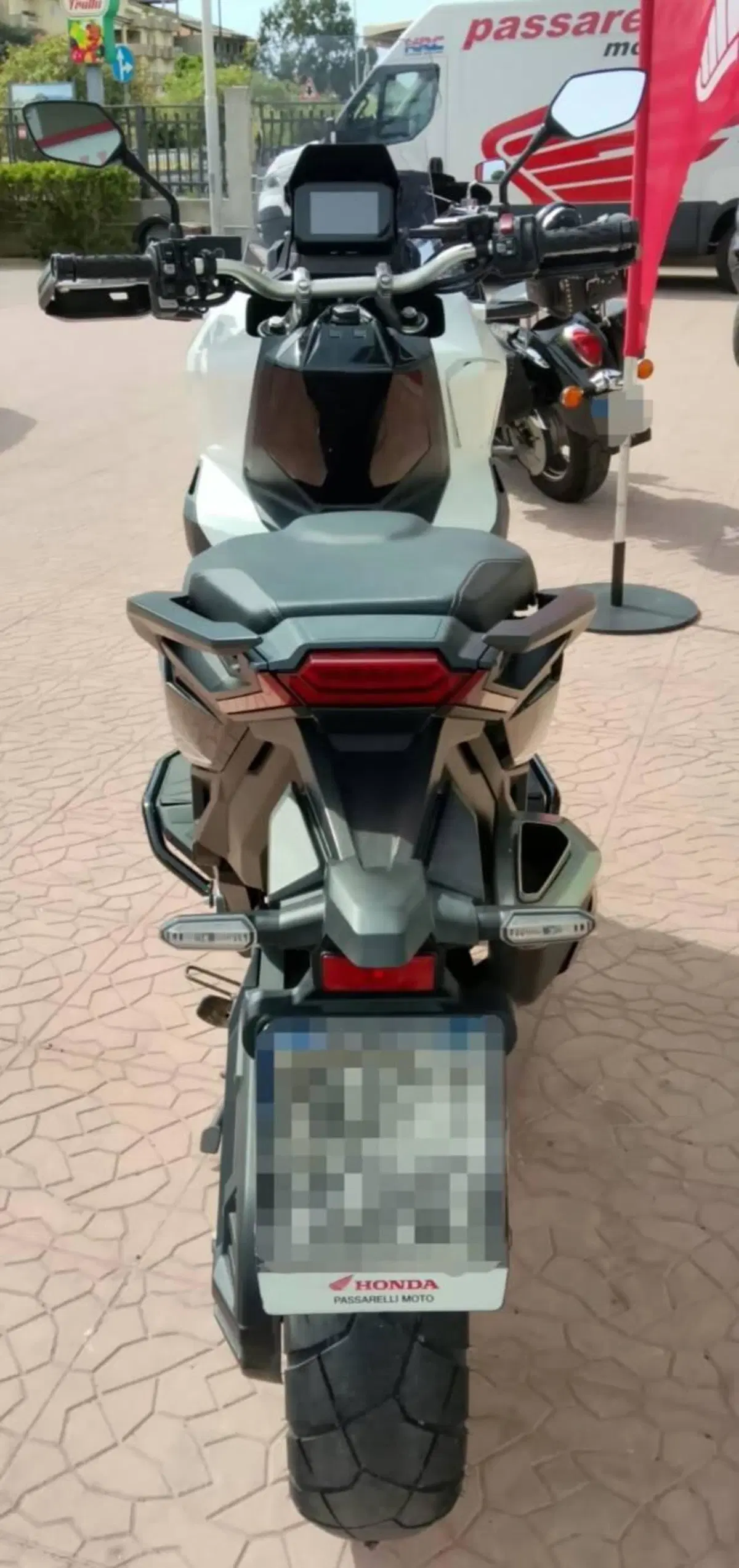 Honda X-ADV 750 DCT (2021 - 24) (5)