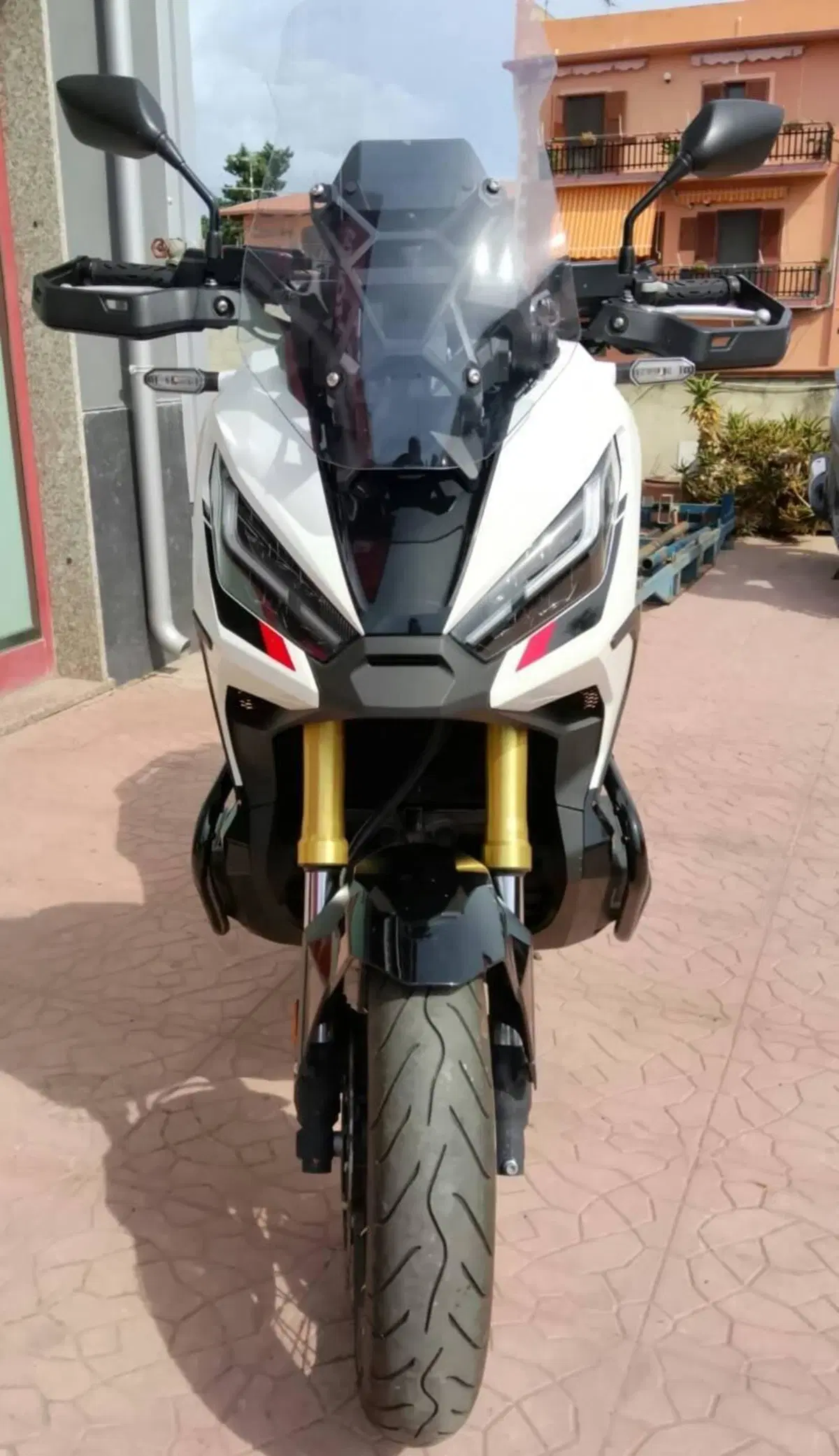 Honda X-ADV 750 DCT (2021 - 24) (2)