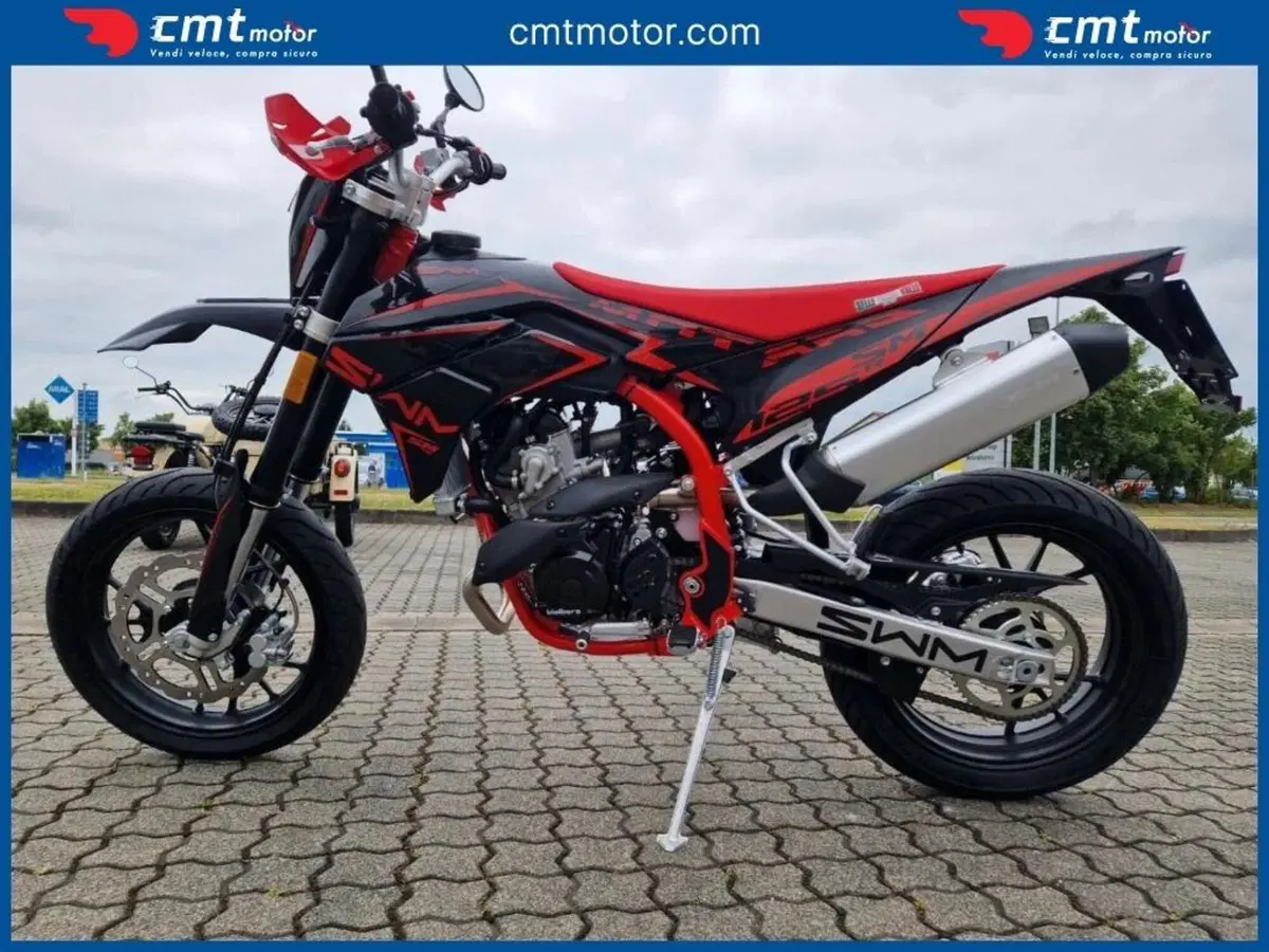Swm SM 125 R (2025 - 26) (3)