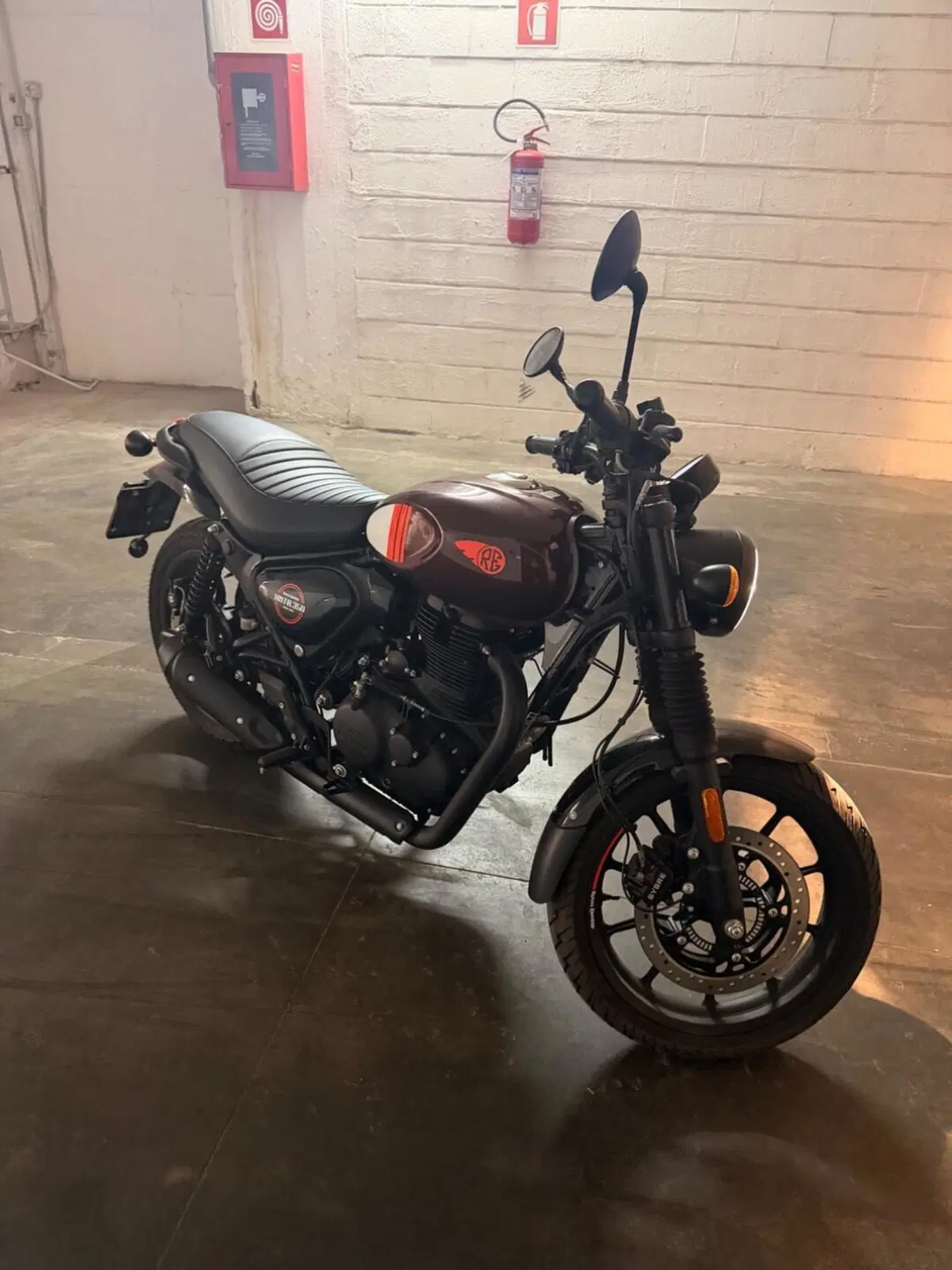 Royal Enfield HNTR 350 (2022 - 26) (2)