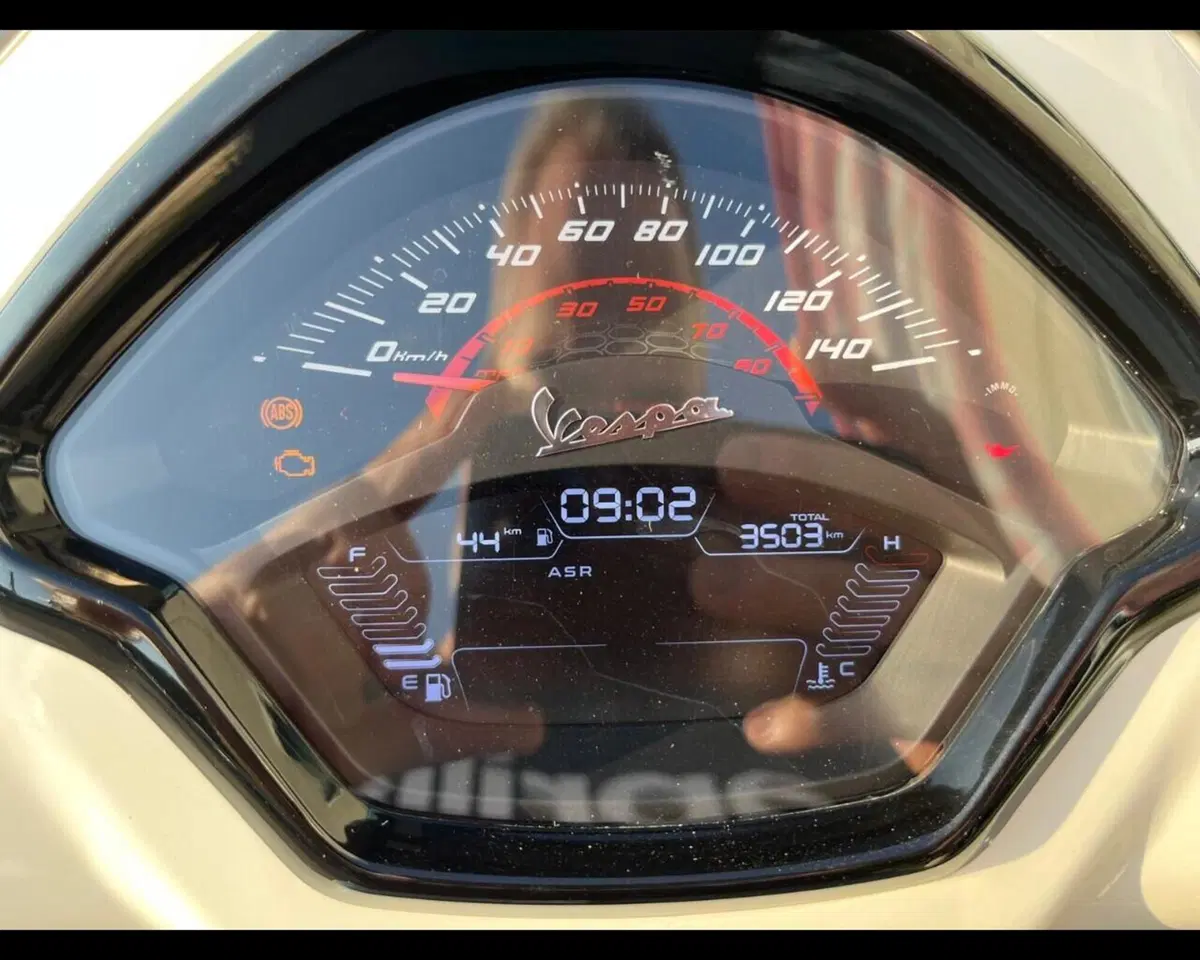 Vespa GTS 300 Super Sport (2023 - 24) (14)