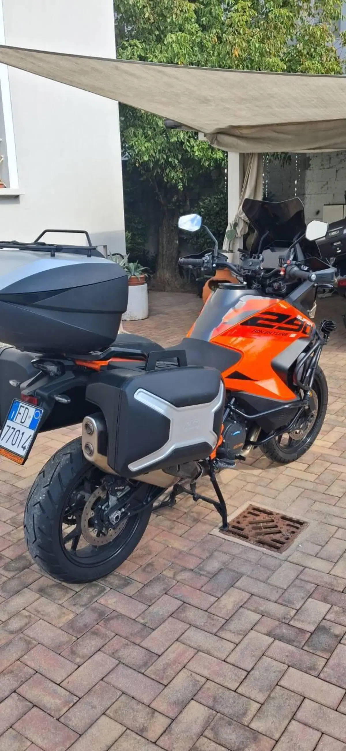 KTM 1290 Super Adventure S (2021 - 25) (4)