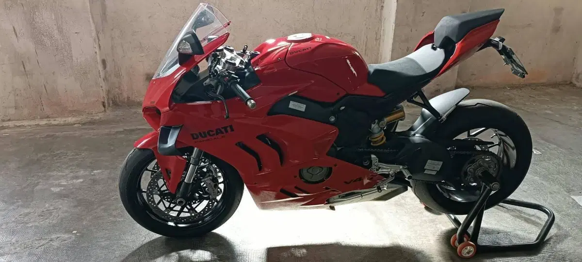 Ducati Panigale V4 (2022 - 24)