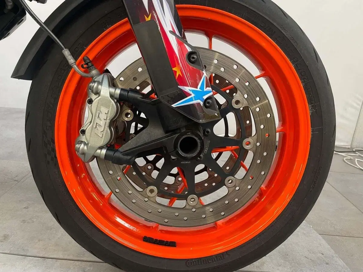 KTM 890 SMT (2023 - 25) (7)