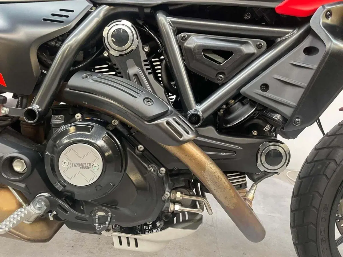 Ducati Scrambler 800 Full Throttle (2023 - 24) (14)