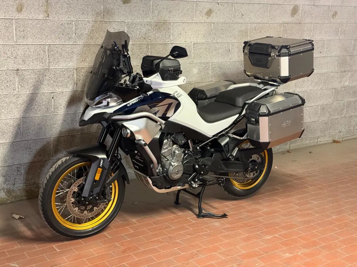 CFMOTO 800MT Explore (2023 - 26) (2)