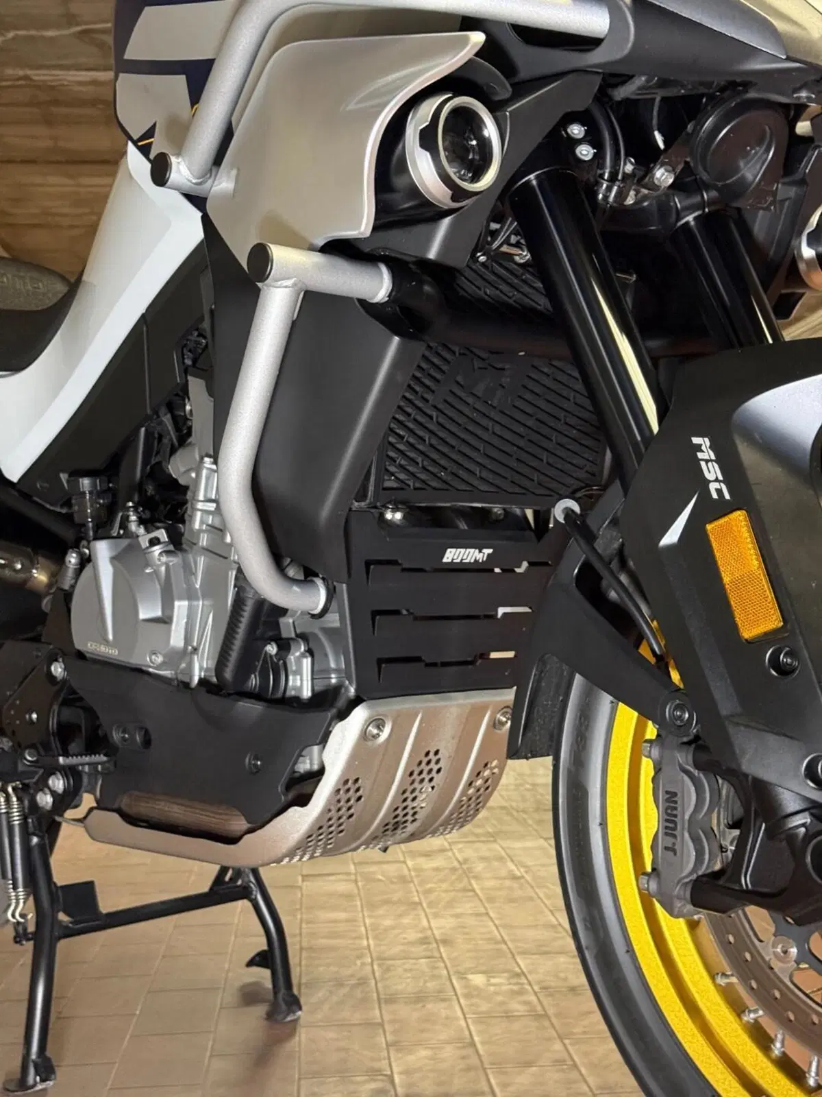 CFMOTO 800MT Explore (2023 - 26) (12)