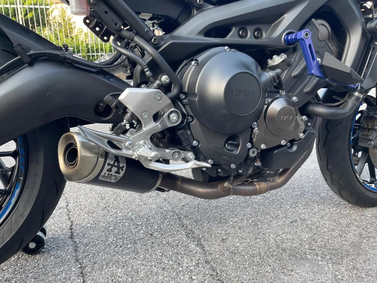 Yamaha MT-09 (2017 - 20) (7)