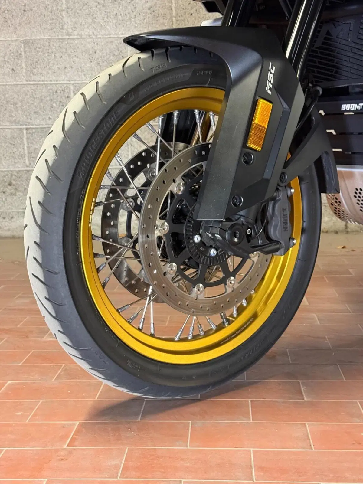 CFMOTO 800MT Explore (2023 - 26) (18)