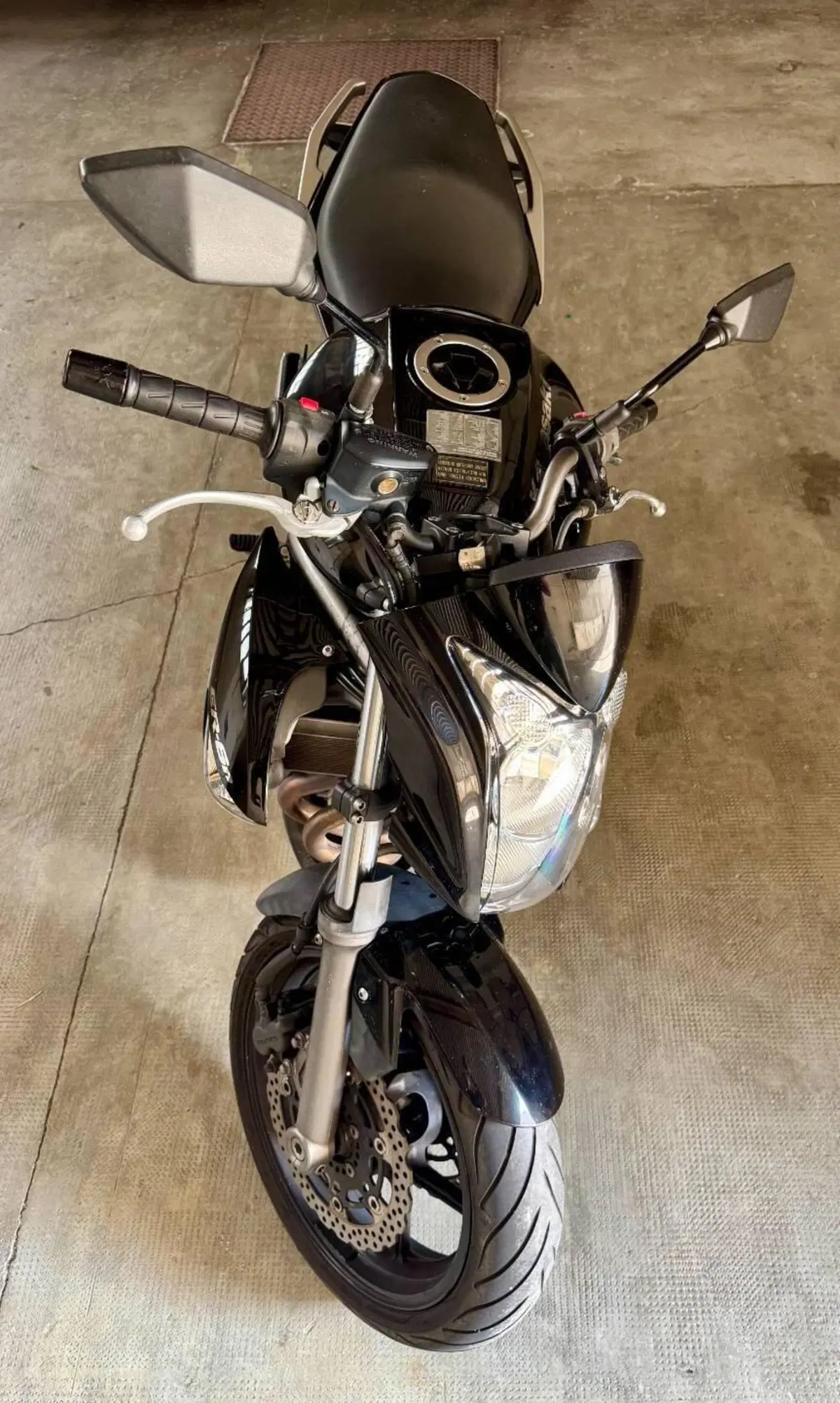 Kawasaki ER-6N (2009 - 11) (14)