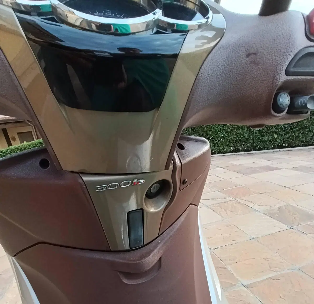 Piaggio Beverly 300 i.e. (2010 - 16) (8)