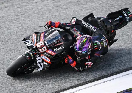 Acosta spreca tutto alla fine, la Sprint è di Martín, che rimonta! [CLASSIFICA]