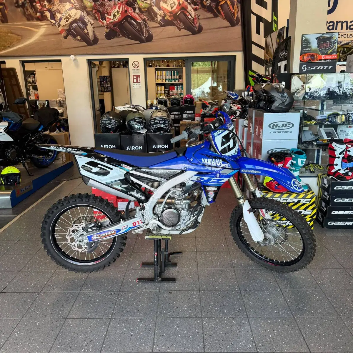 Yamaha YZ 250 F (2015) (3)