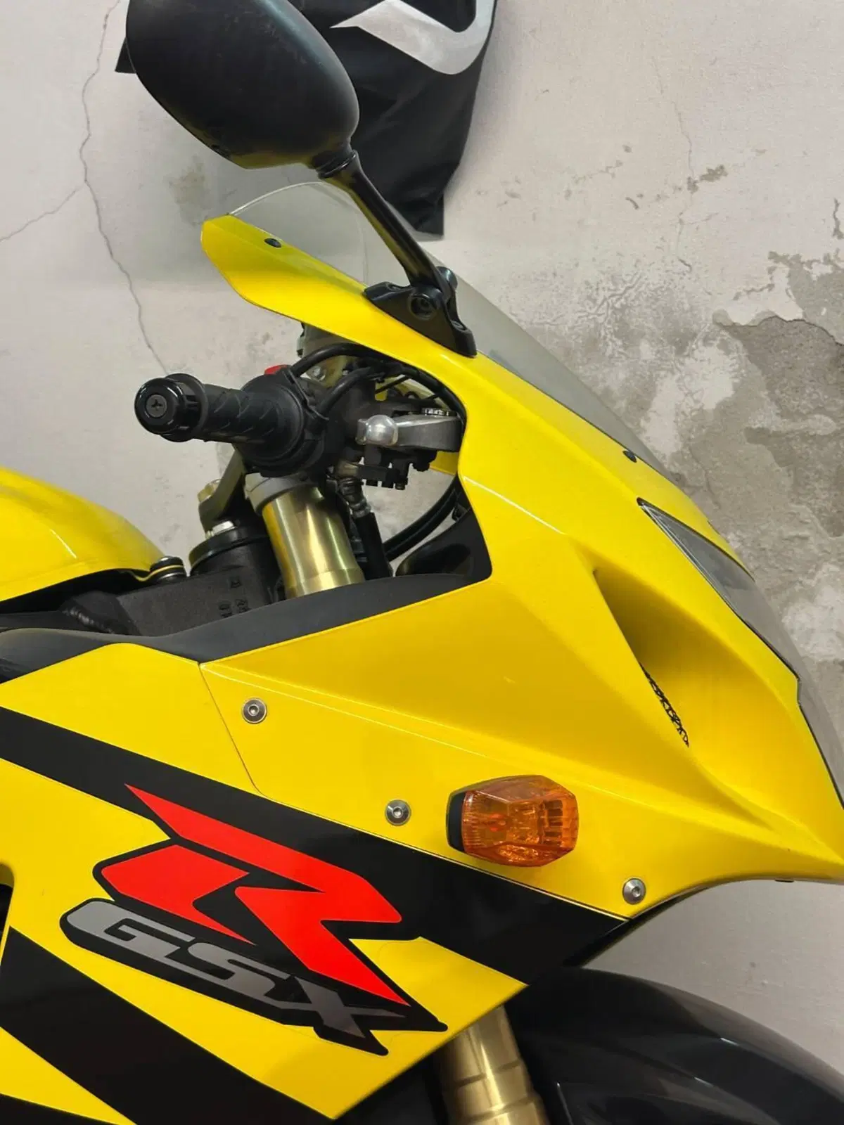 Suzuki GSX R 600 (2004 - 05) (3)
