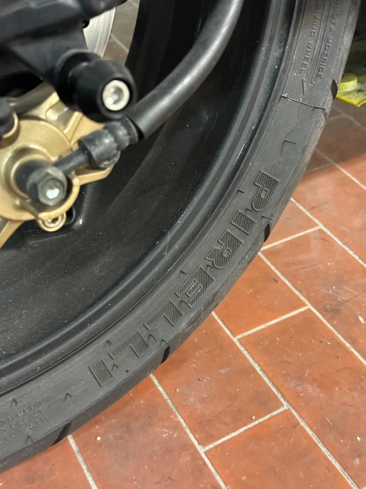 Suzuki GSX R 600 (2004 - 05) (14)
