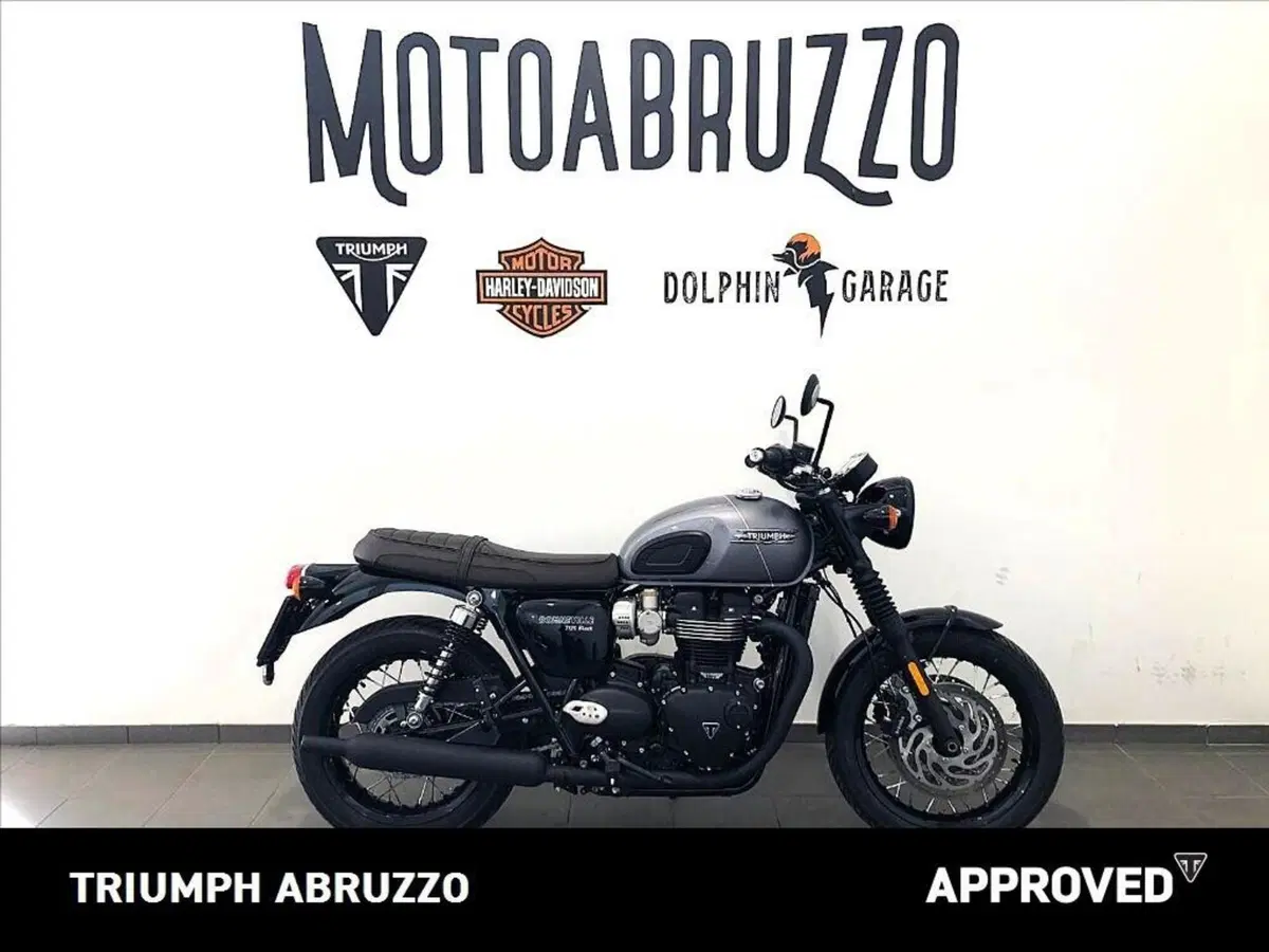 Triumph Bonneville T120 Black (2021 - 25) (8)